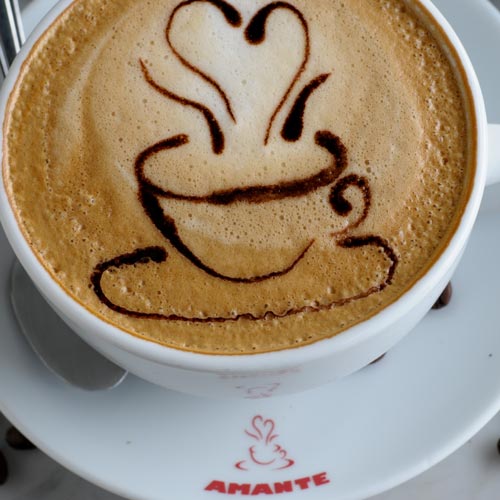 Amante puts a little love in every cup